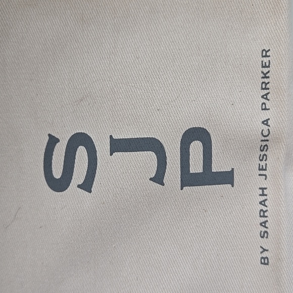 SJP by Sarah Jessica Parker Black Satin Slingback Heels - Picture 2 of 13